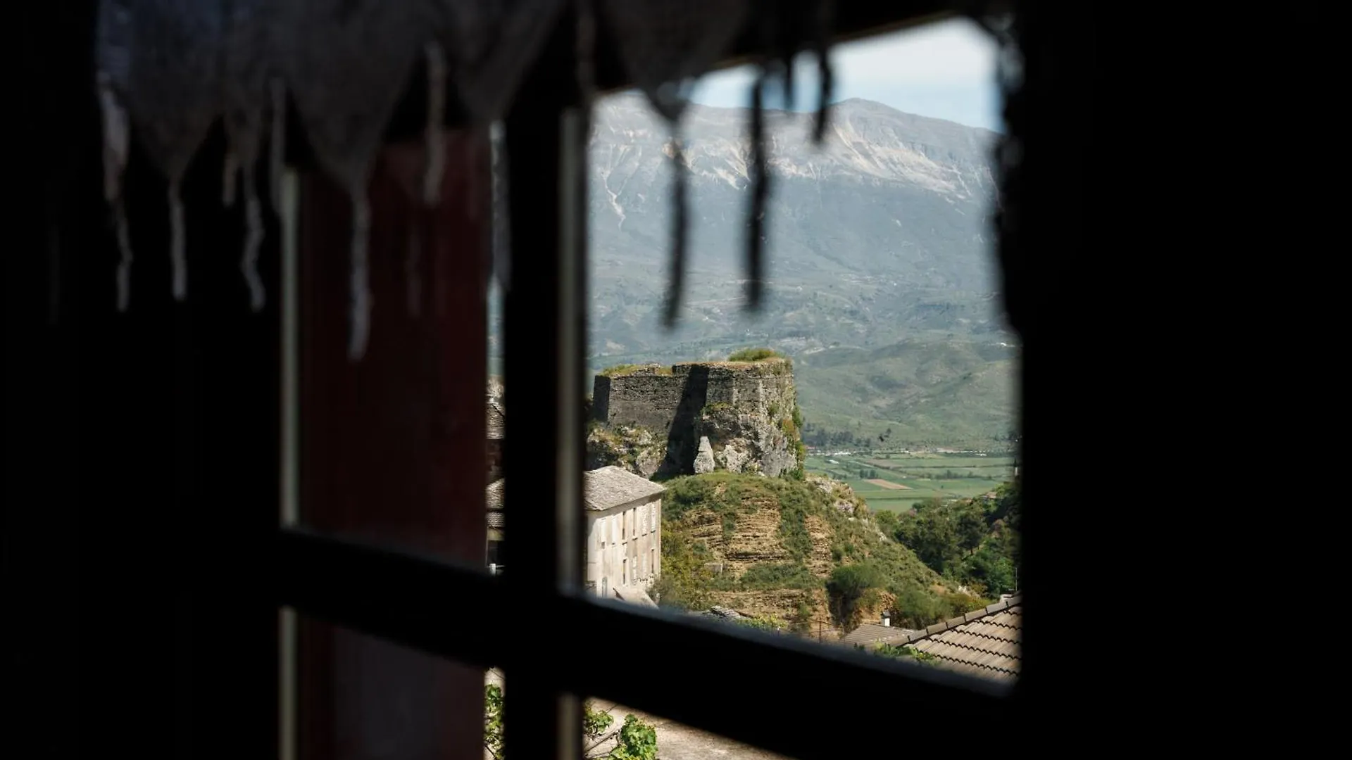 ***  Hotel Pashai Gjirokastër Albania