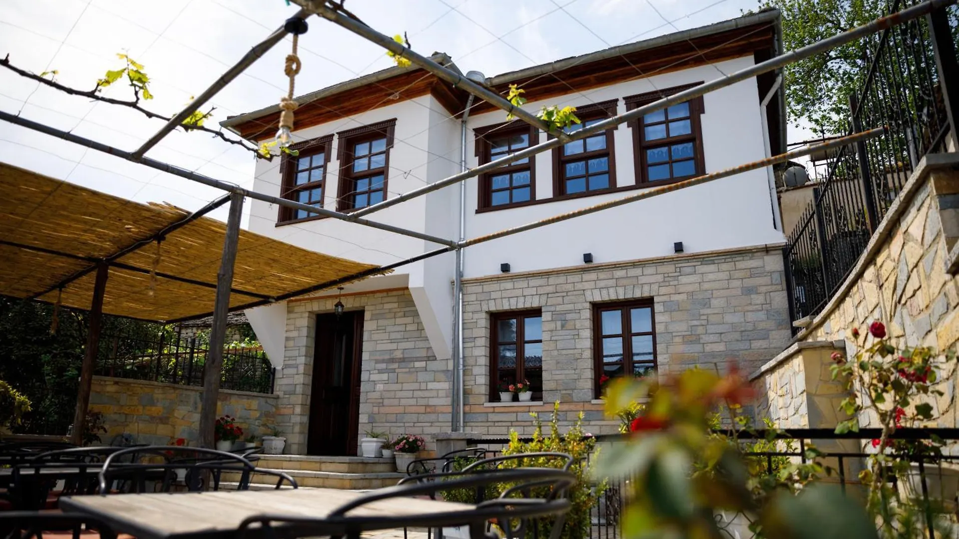 Hotel Pashai Gjirokastër