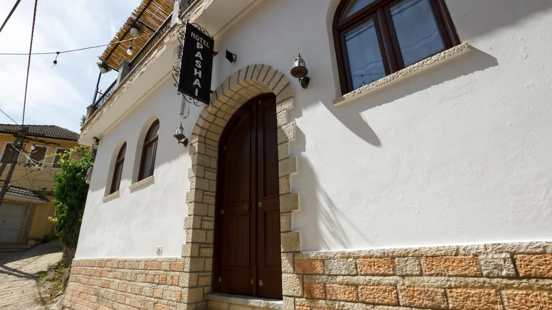 ***  Hotel Pashai Gjirokaster Albania