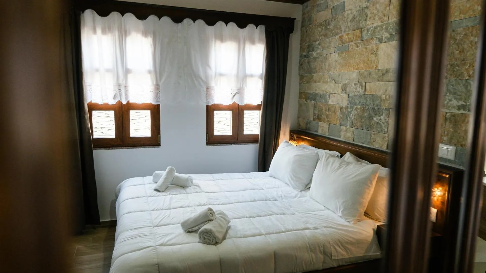 ***  Hotel Pashai Gjirokastër Albania